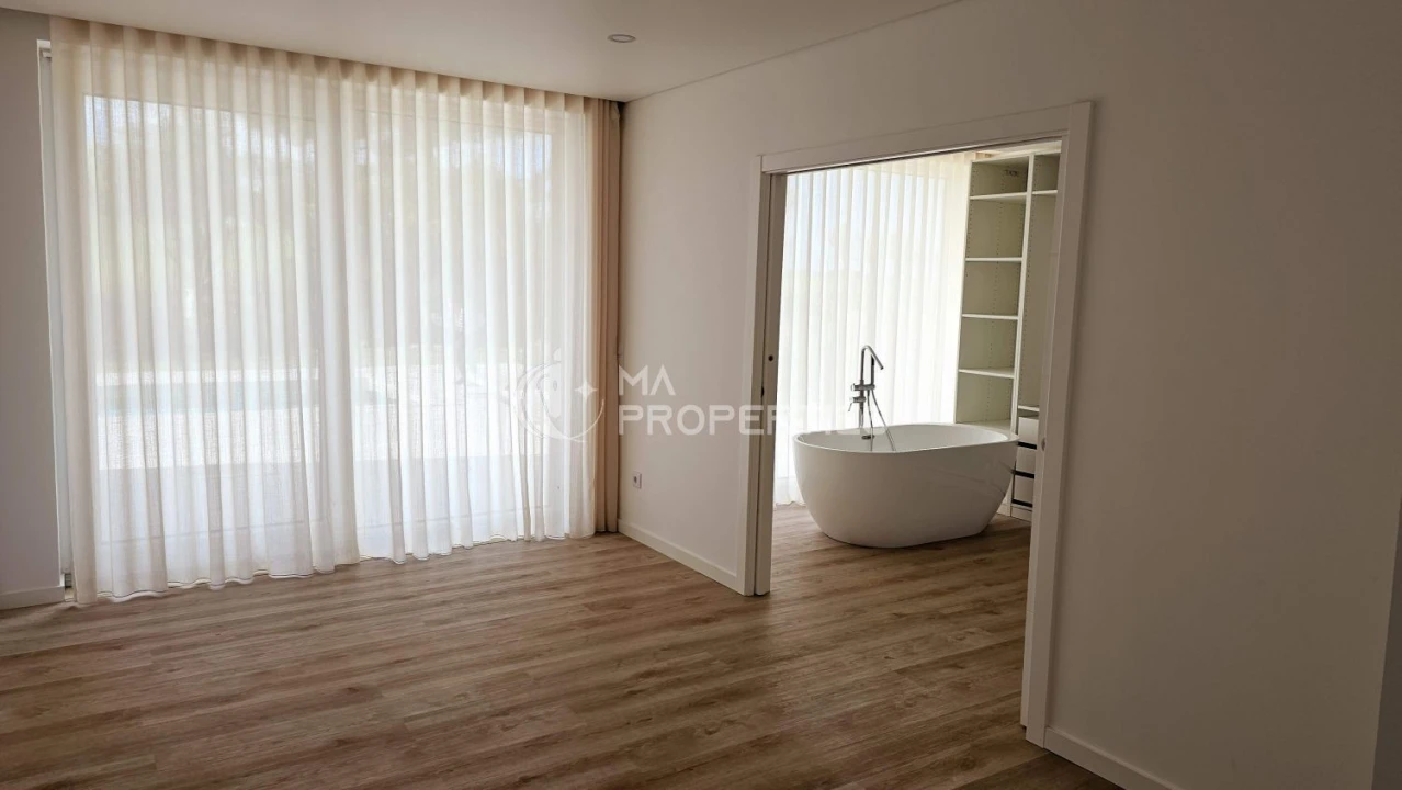 Moradia T3 para Venda em Vau Foto 9