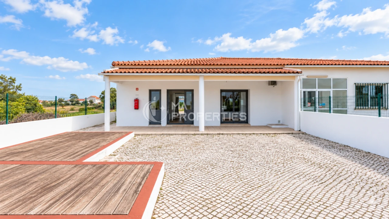 Moradia T4 para Venda em Quinta do Anjo Foto 2