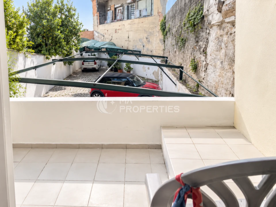 Apartamento T3 para Venda em Santo António Foto 11
