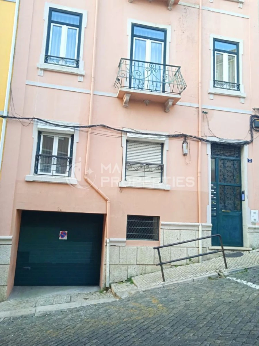 Apartamento T3 para Venda em Santo António Foto 16
