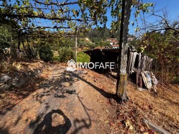 Moradia T2 para Venda em Britelo, Gémeos e Ourilhe