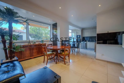 Apartamento T2 para Venda em Albufeira e Olhos de Água