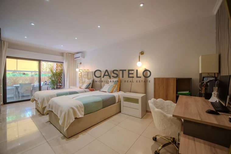 Apartamento T2 para Venda em Albufeira e Olhos de Água Foto 12