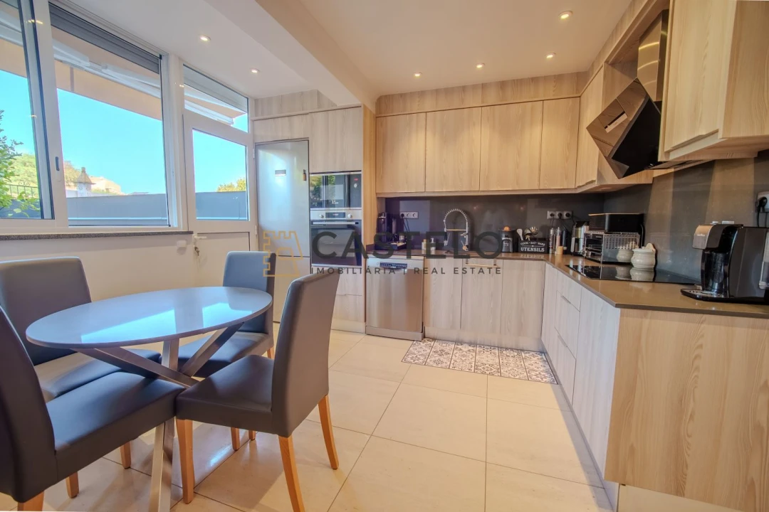 Apartamento T2 para Venda em Albufeira e Olhos de Água Foto 8