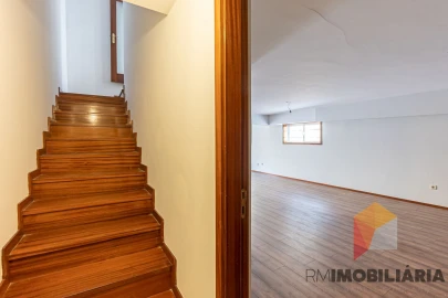 Moradia T4 para Venda em Fânzeres e São Pedro da Cova