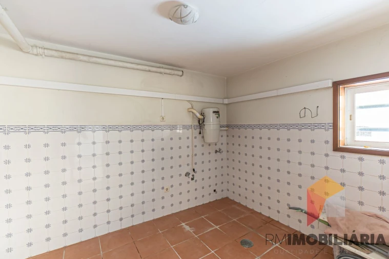 Moradia T4 para Venda em Fânzeres e São Pedro da Cova Foto 47