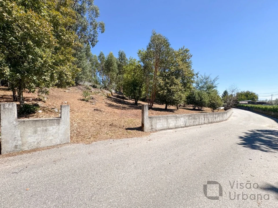 Terreno para Venda em Boa Aldeia, Farminhão e Torredeita Foto 1