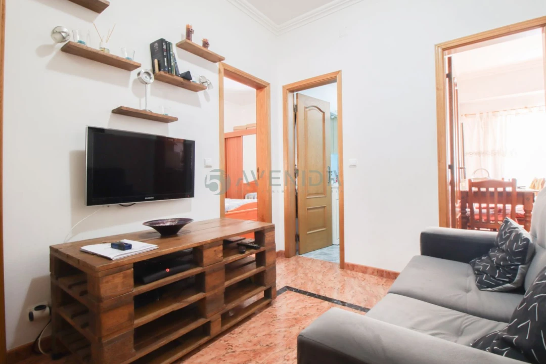 Apartamento T1 para Venda em Alto do Seixalinho, Santo André e Verderena Foto 1