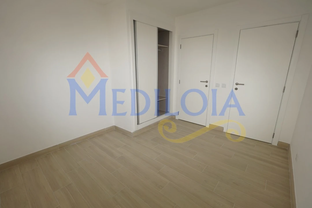 Apartamento para Venda em Vila Nova de Cacela Foto 8
