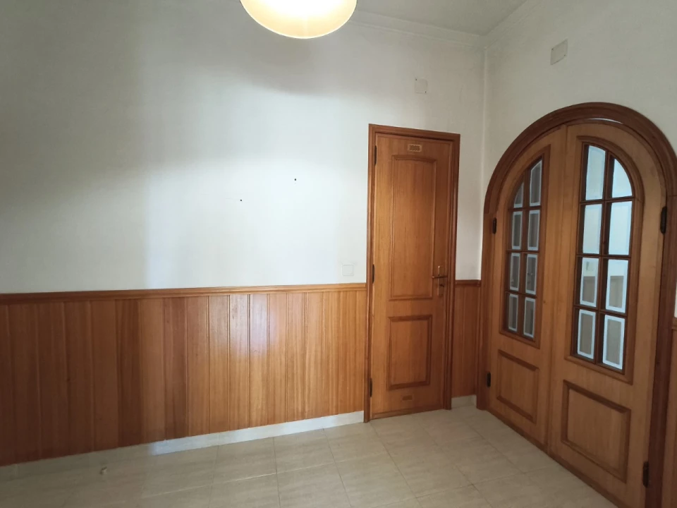 Apartamento T3 para Venda em Loures Foto 3