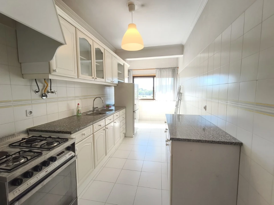 Apartamento T3 para Venda em Loures Foto 14