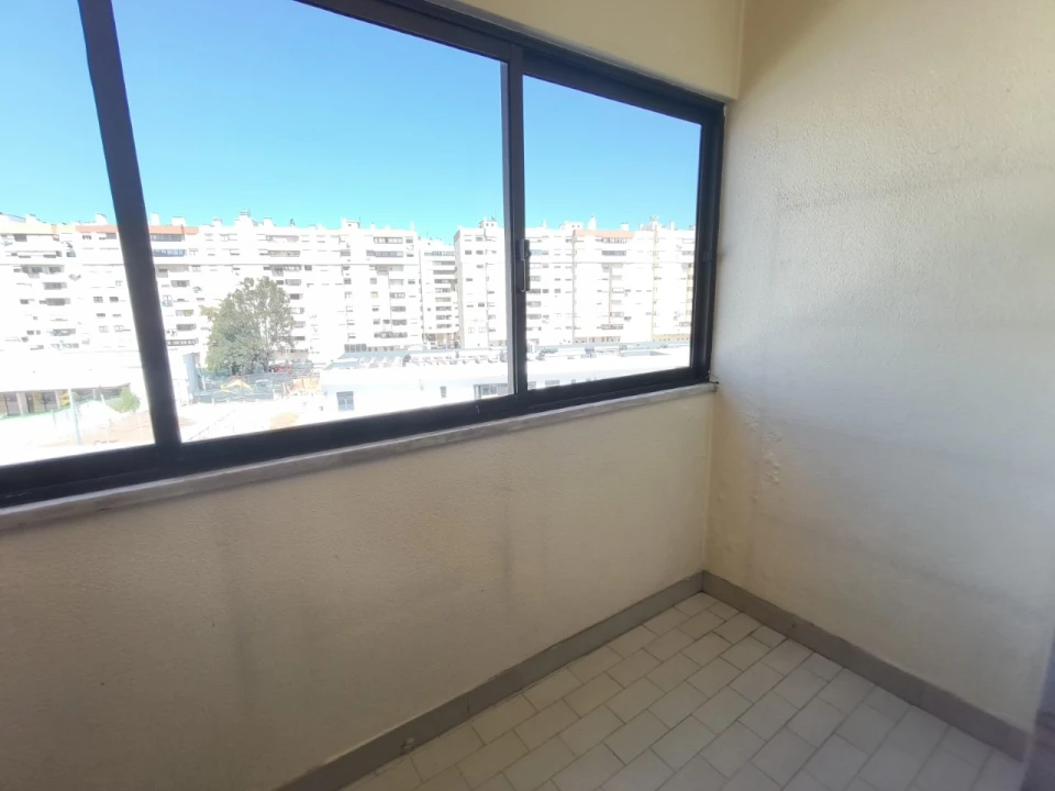 Apartamento T3 para Venda em Loures Foto 21