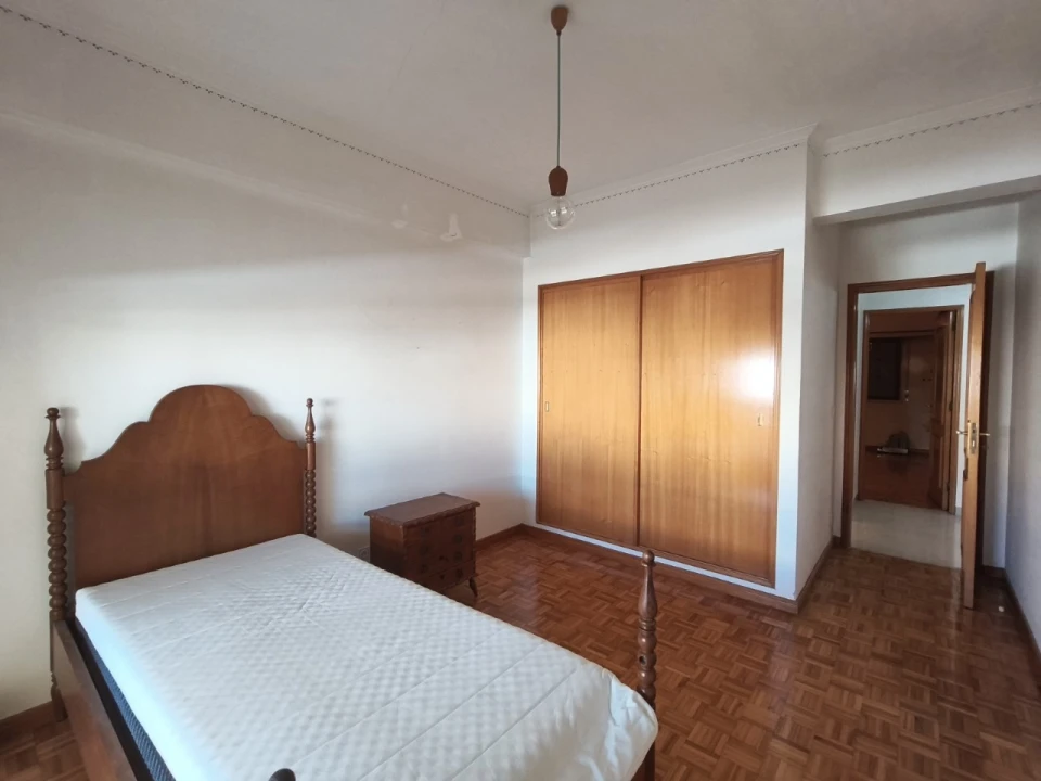 Apartamento T3 para Venda em Loures Foto 25