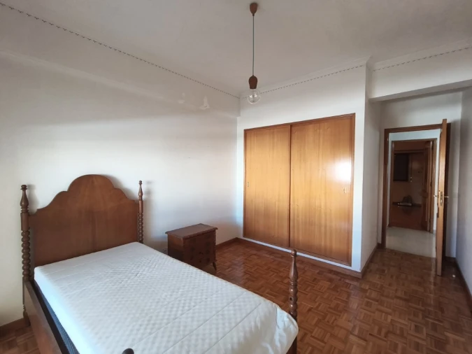 Apartamento T3 para Venda em Loures Foto 25