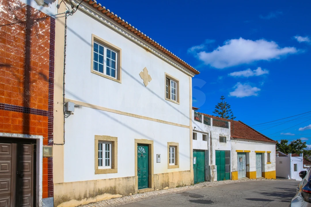 Moradia T4 para Venda em Meca Foto 1