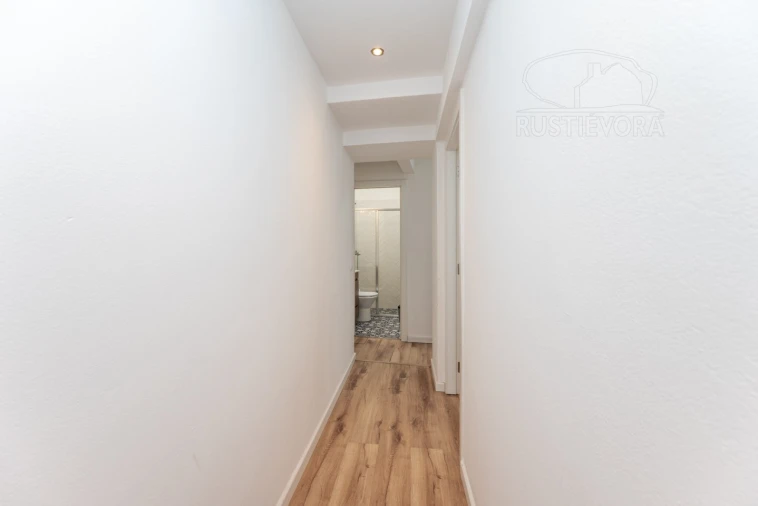 Moradia T2 para Venda em Évora (São Mamede, Sé, São Pedro e Santo Antão) Foto 16