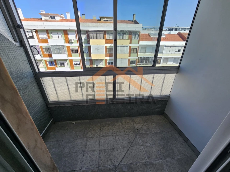 Quarto para Arrendamento em Odivelas Foto 13