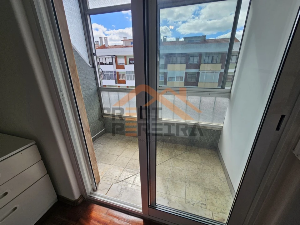 Quarto para Arrendamento em Odivelas Foto 18