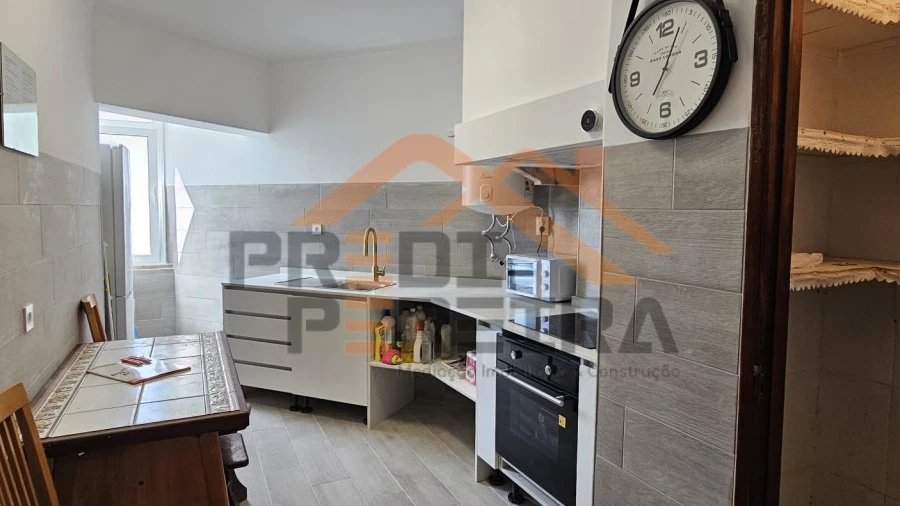 Quarto para Arrendamento em Odivelas