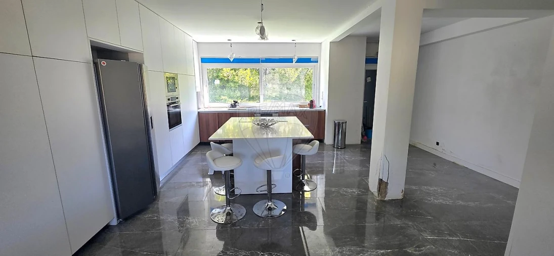 Quinta T8 para Venda em Castanheira do Ribatejo e Cachoeiras Foto 4