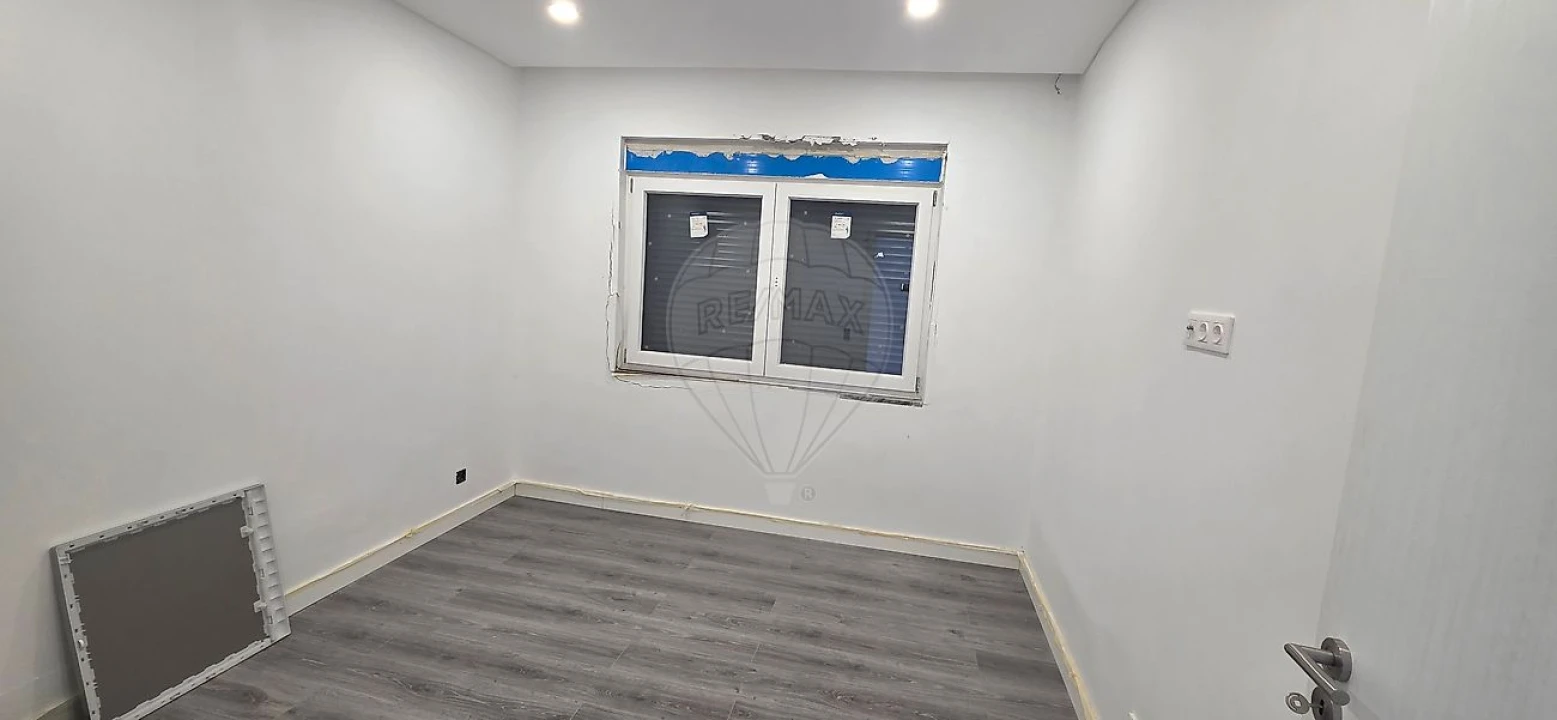 Quinta T8 para Venda em Castanheira do Ribatejo e Cachoeiras Foto 7