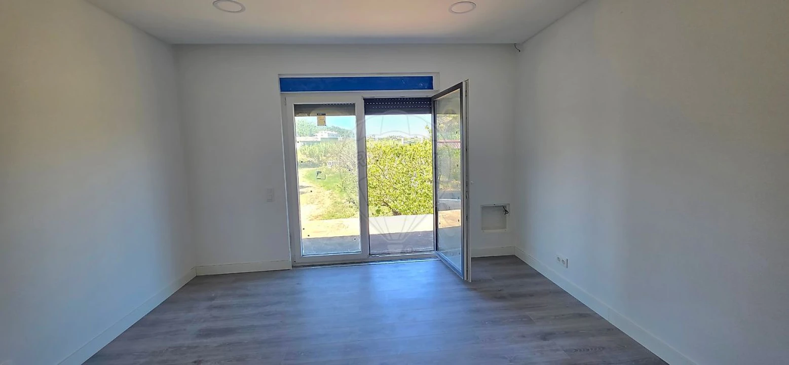 Quinta T8 para Venda em Castanheira do Ribatejo e Cachoeiras Foto 9