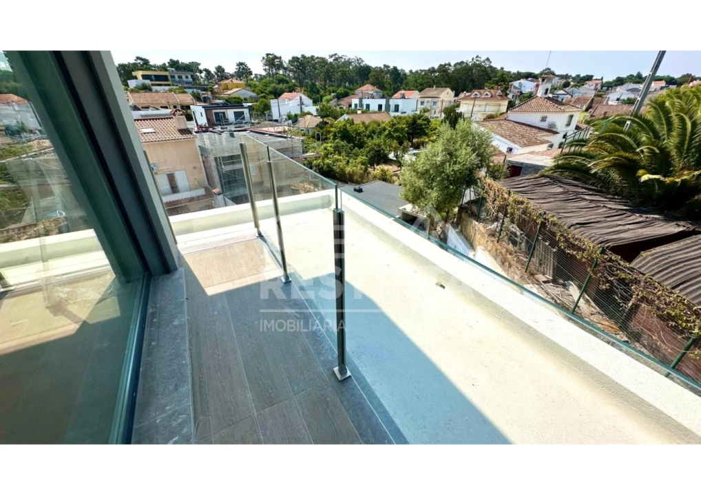 Moradia T4 para Venda em Charneca de Caparica e Sobreda Foto 30