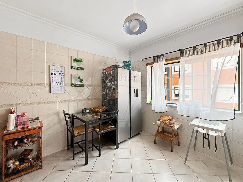 Apartamento T3 para Venda em Alcochete Foto 24