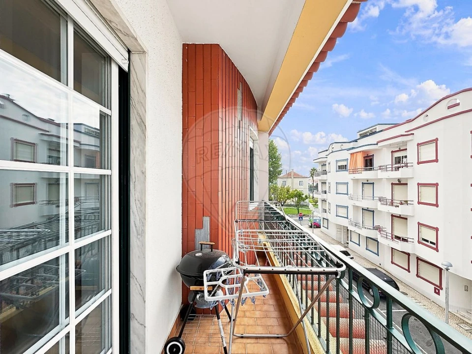Apartamento T3 para Venda em Alcochete Foto 36