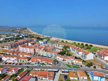 Apartamento T3 para Venda em Alcochete