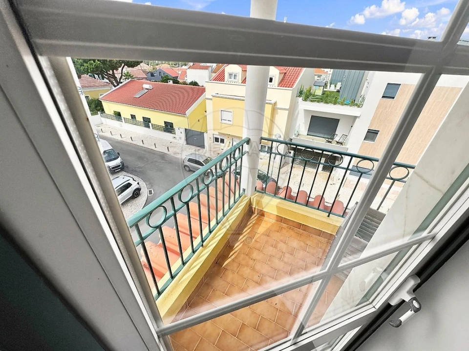 Apartamento T3 para Venda em Alcochete Foto 30