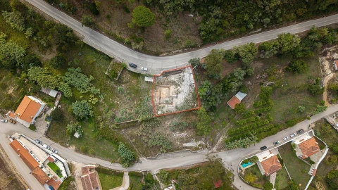 Moradia T3 para Venda em Azueira e Sobral da Abelheira