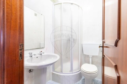 Apartamento T3 para Venda em Agualva e Mira-Sintra