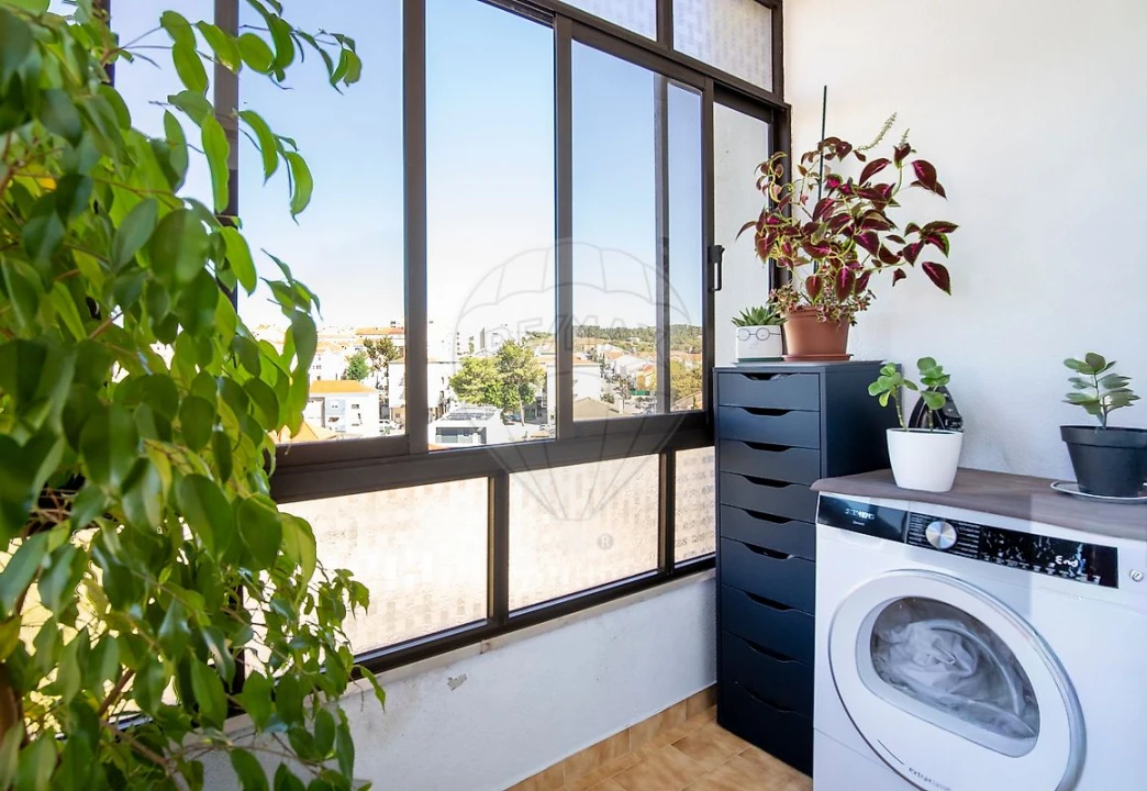 Apartamento T3 para Venda em Agualva e Mira-Sintra Foto 13