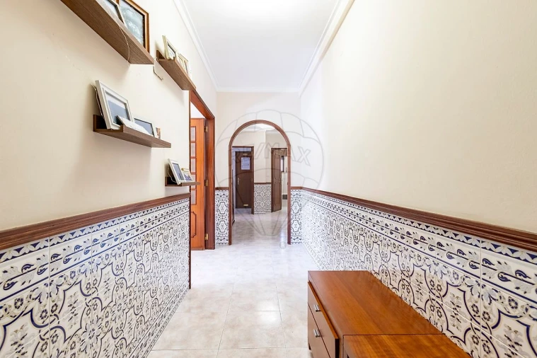 Apartamento T3 para Venda em Agualva e Mira-Sintra Foto 22