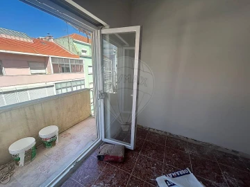 Apartamento T2 para Venda em Queluz e Belas