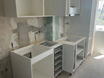 Apartamento T2 para Venda em Queluz e Belas