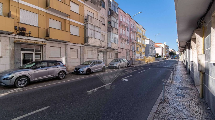 Apartamento T2 para Venda em Queluz e Belas