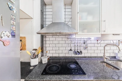 Apartamento T2 para Venda em Ramada e Caneças