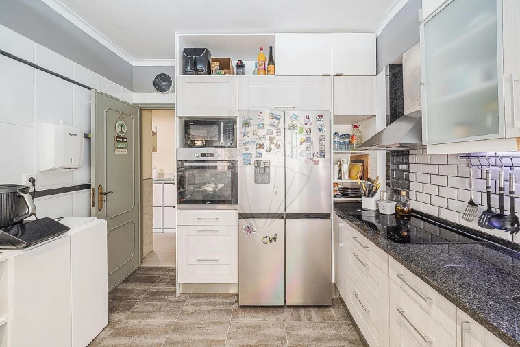 Apartamento T2 para Venda em Ramada e Caneças Foto 39