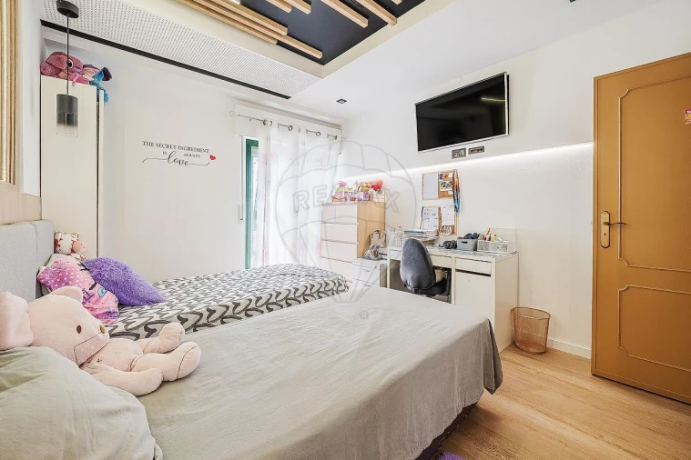 Apartamento T2 para Venda em Ramada e Caneças Foto 20