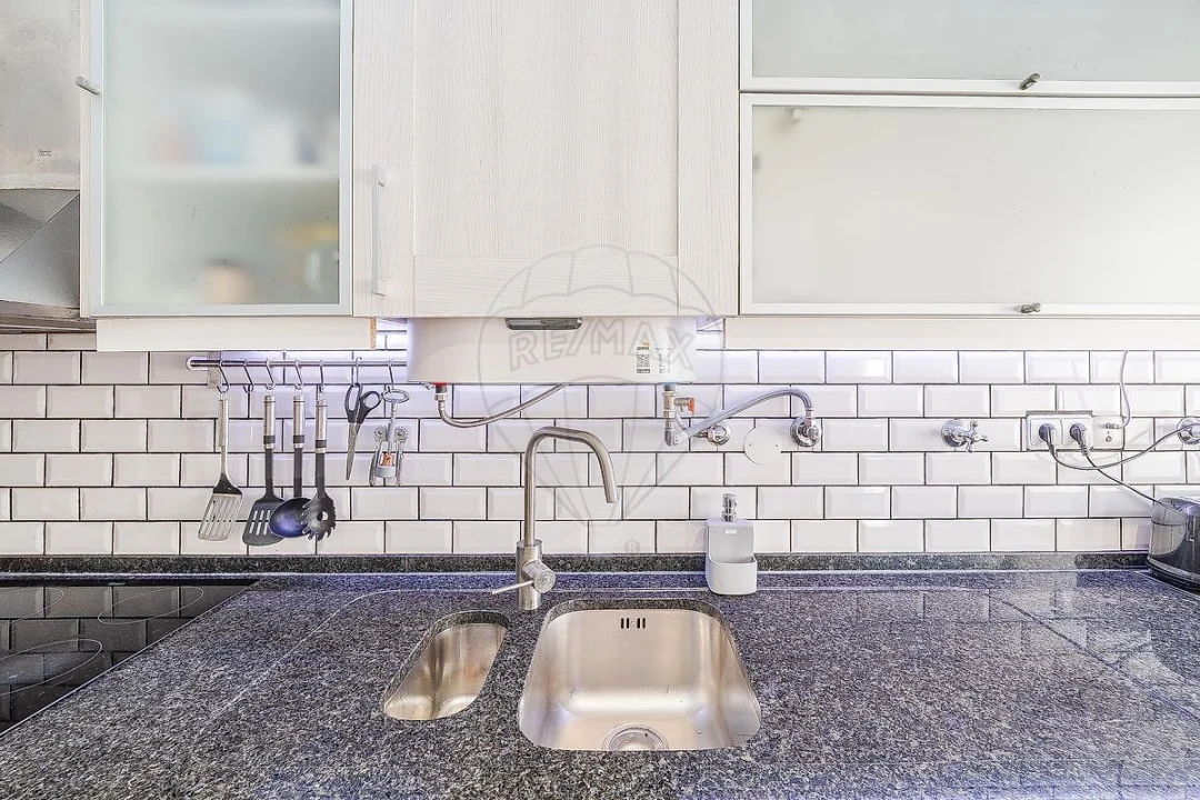 Apartamento T2 para Venda em Ramada e Caneças Foto 38