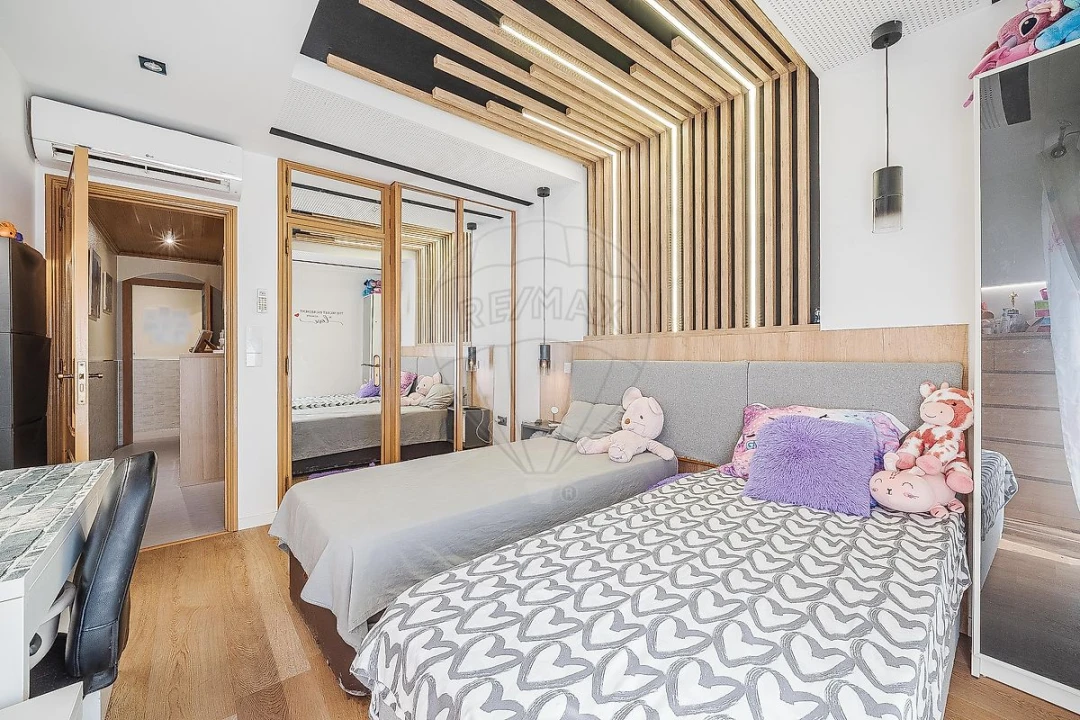 Apartamento T2 para Venda em Ramada e Caneças Foto 26