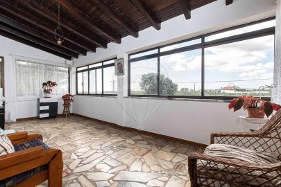 Moradia T2 para Venda em Alenquer (Santo Estêvão e Triana)