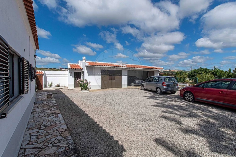 Moradia T2 para Venda em Alenquer (Santo Estêvão e Triana) Foto 7