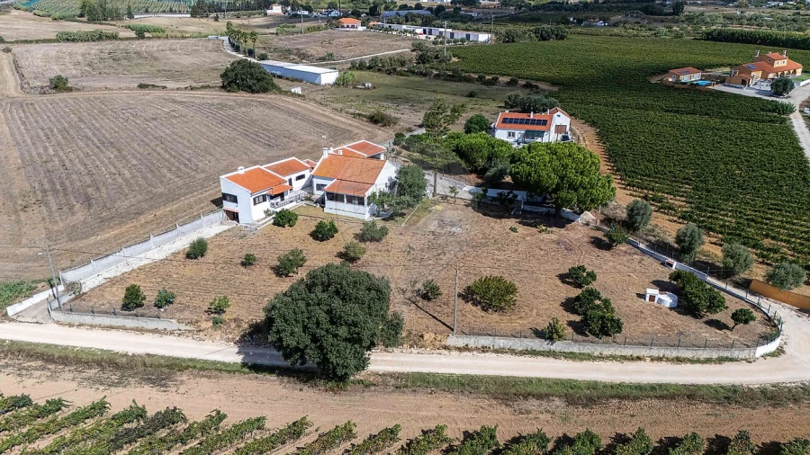 Moradia T2 para Venda em Alenquer (Santo Estêvão e Triana) Foto 26