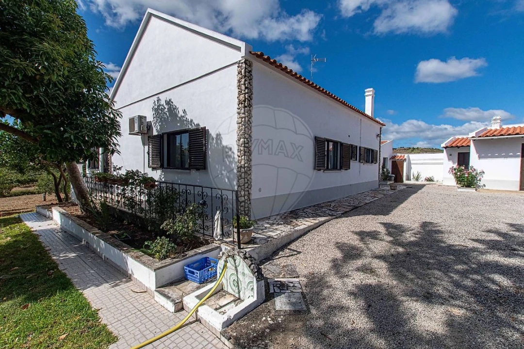 Moradia T2 para Venda em Alenquer (Santo Estêvão e Triana) Foto 6