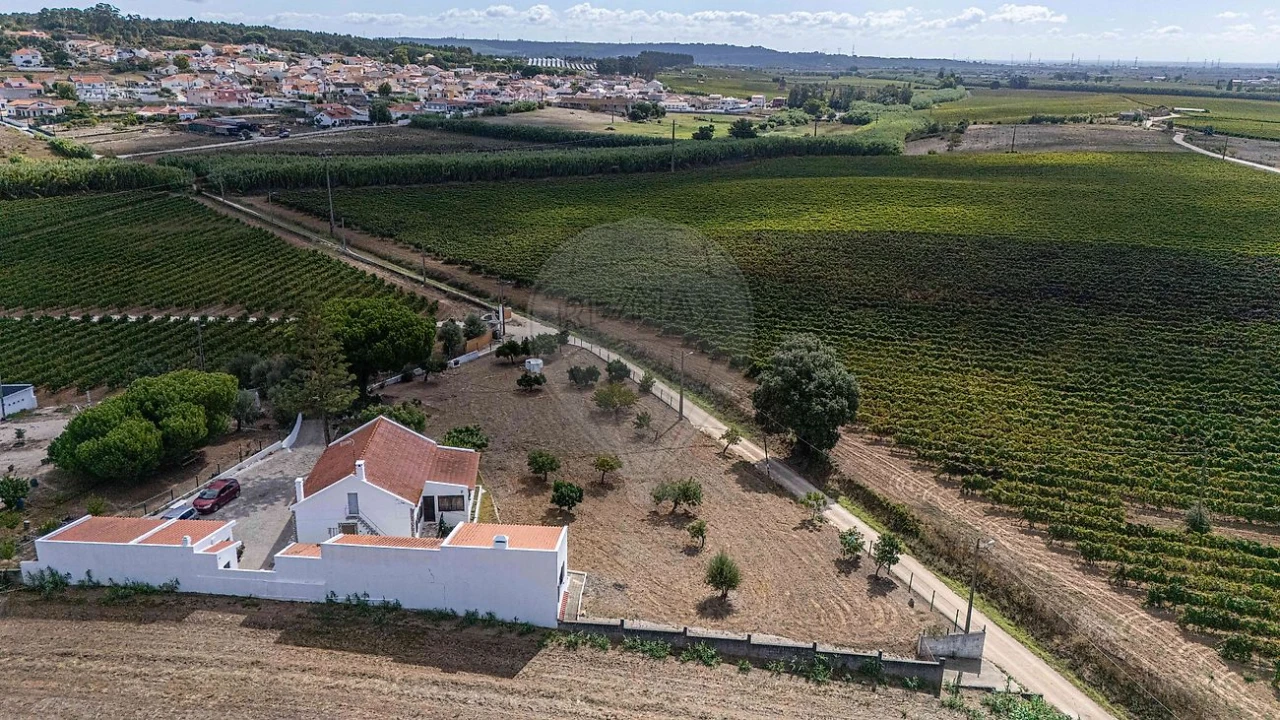 Moradia T2 para Venda em Alenquer (Santo Estêvão e Triana) Foto 33