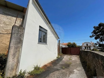 Moradia T3 para Venda em Angeja