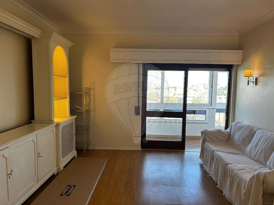 Apartamento T1 para Venda em Alcabideche Foto 16